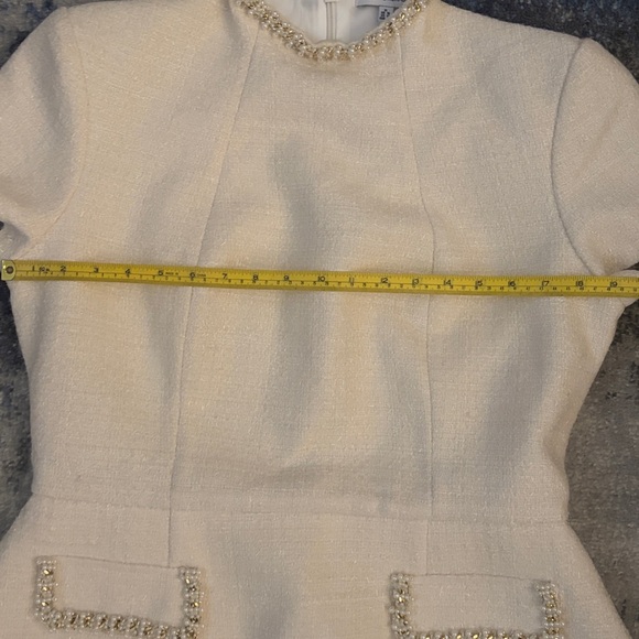 NADINE MERABI Elegant Cream Mini Dress - Picture 11 of 12